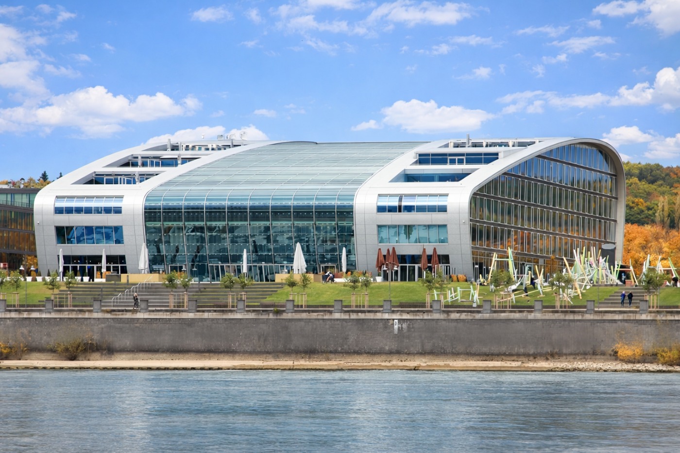 Das Kameha Grand - ein Designhighlight in der Aussenansicht